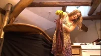 Sex Videos MILF fucks in the kitchen while teaching how to tie-dye