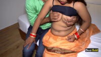 Indian Sex Vedio देसी पोर्नस्टार सेक्स मूवी – सेक्स के मसाले से भरपूर! वीडियो